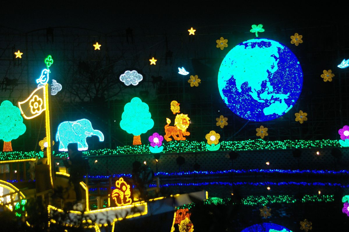 自称・フォトグラファーが行く。足利市フラワーパークに行ってきましたイルミネーション2016